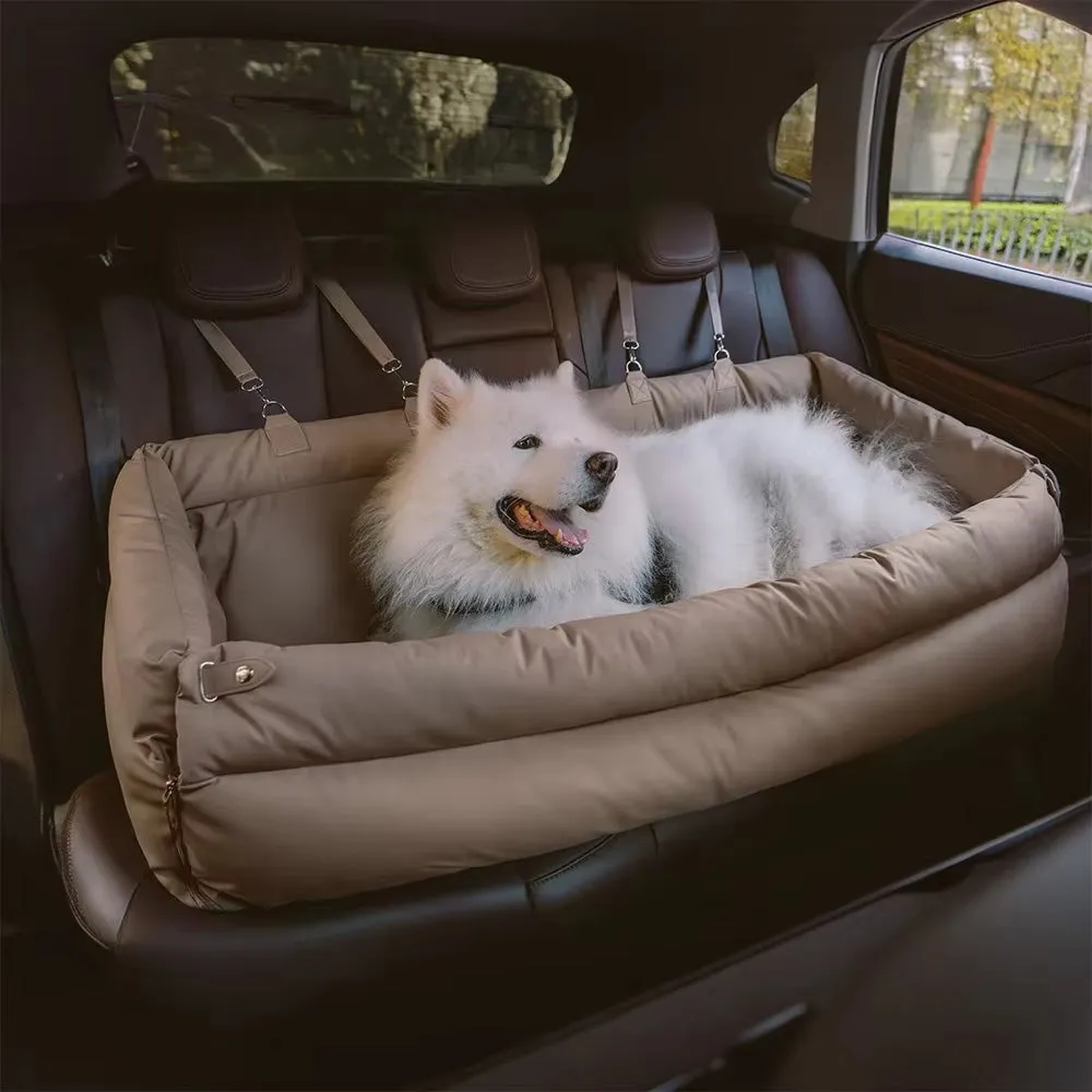 BRÉMIS Faux Leather Pet Travel Bed