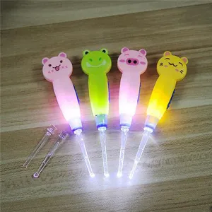 LED Flash Light Dig Ear Ear syringe Ear-pick Wax Remover Pick Earpick Cleaning Product For Baby Children Clean Ears Light