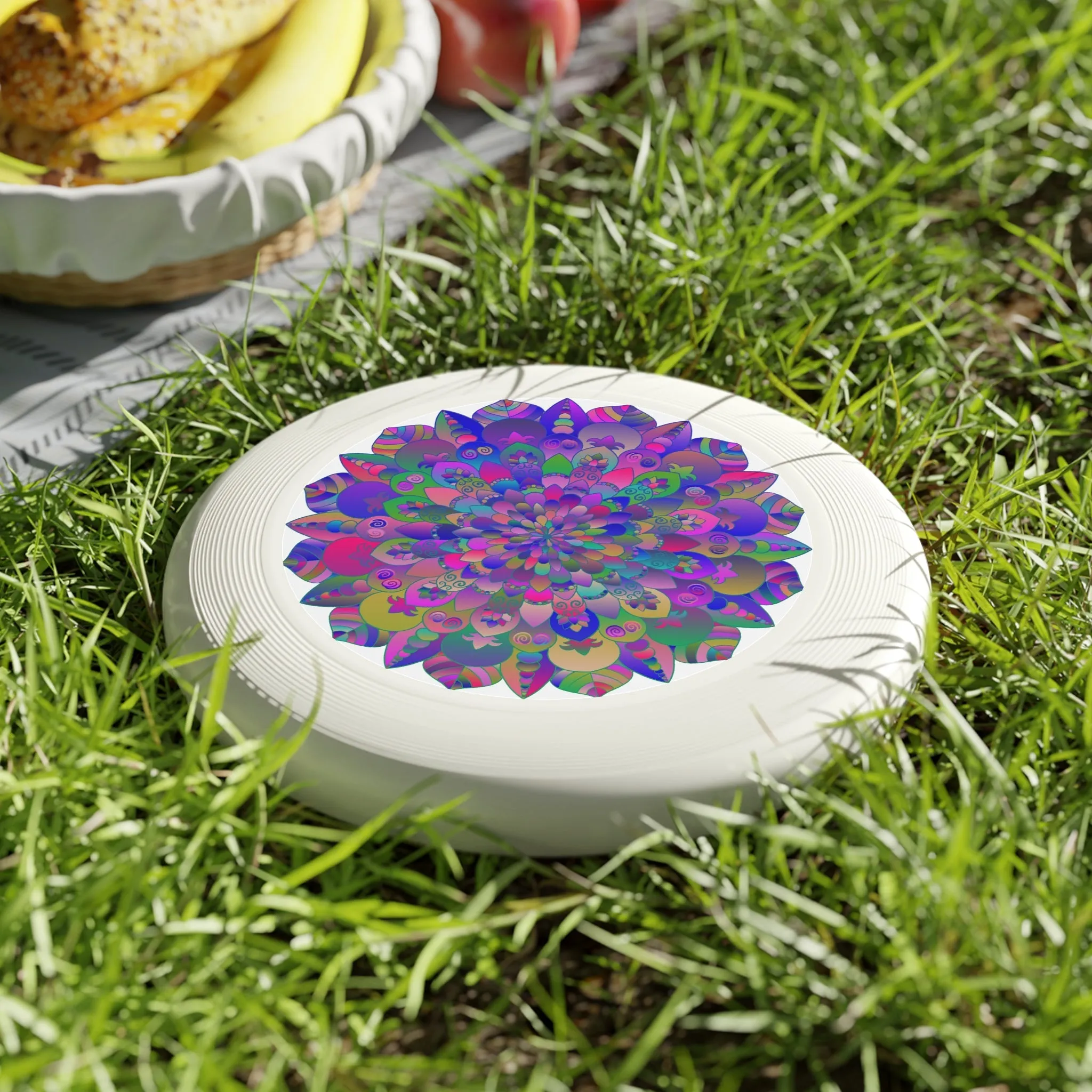 Vibrant Mandala Frisbee: Psychedelic Fun