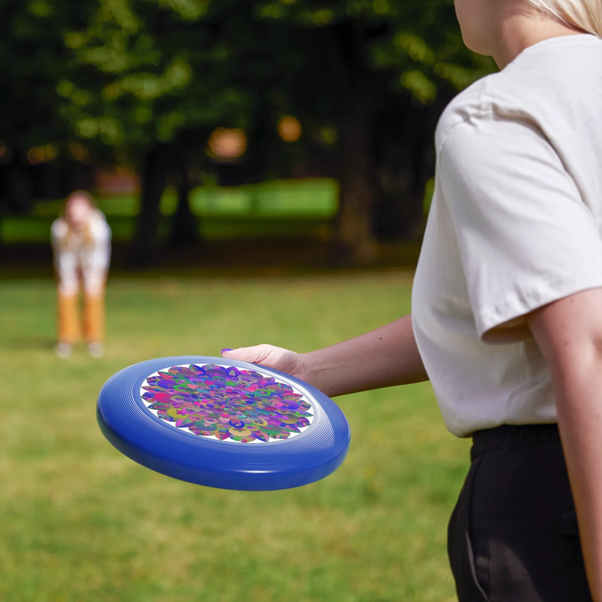 Vibrant Mandala Frisbee: Psychedelic Fun