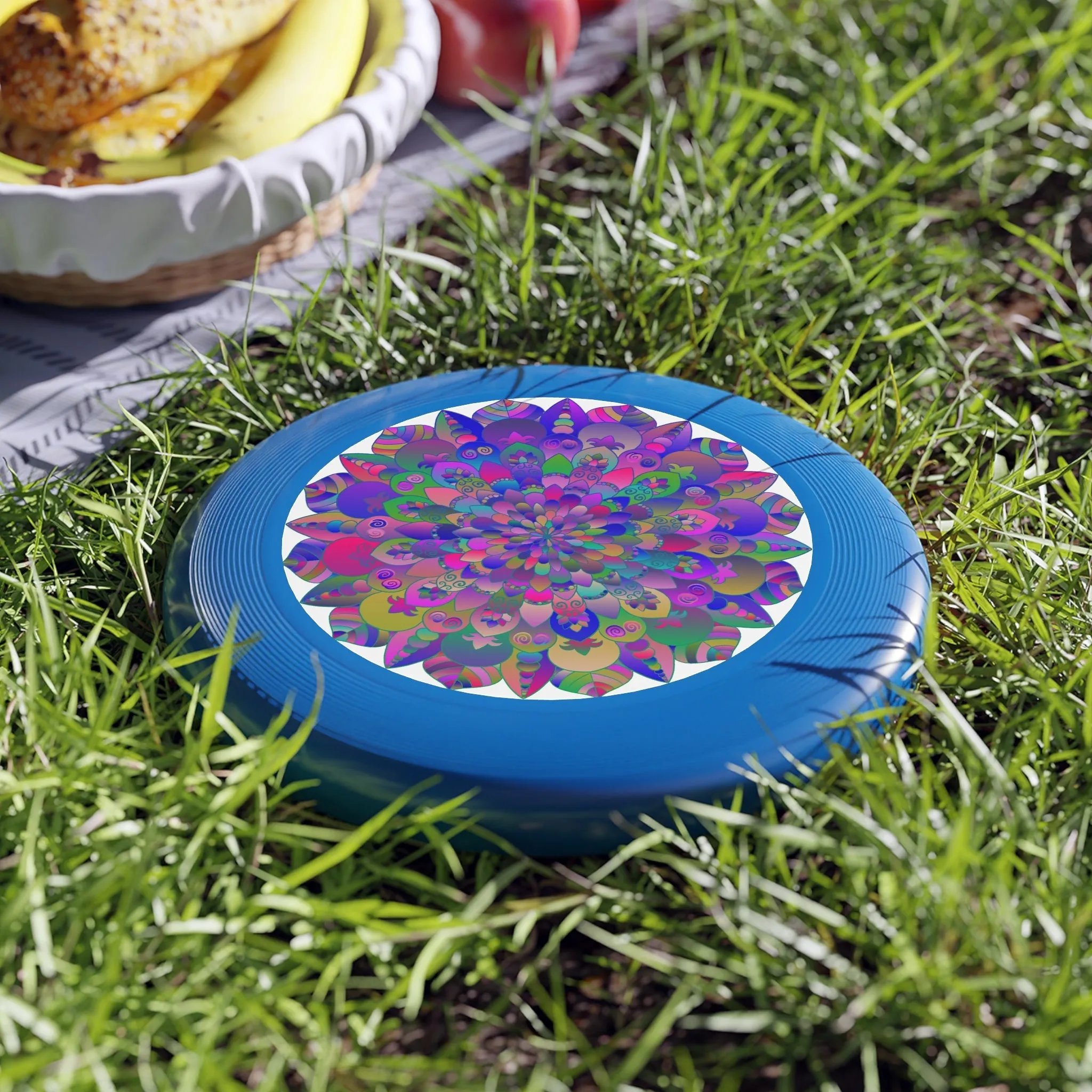 Vibrant Mandala Frisbee: Psychedelic Fun